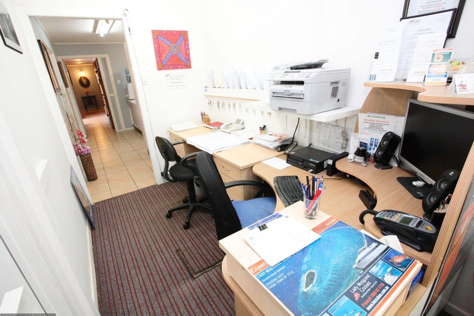 Bundaberg Coral Villa Motor Inn Esterno foto