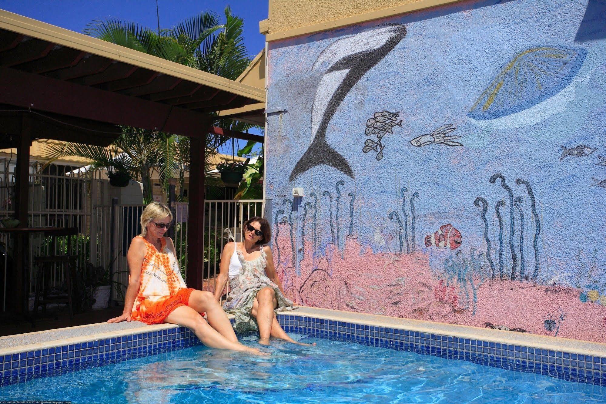 Bundaberg Coral Villa Motor Inn Esterno foto