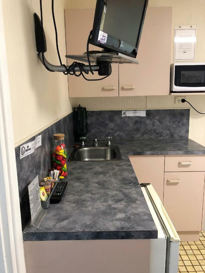 Bundaberg Coral Villa Motor Inn Esterno foto