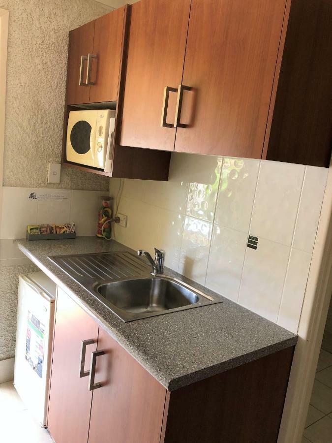 Bundaberg Coral Villa Motor Inn Esterno foto